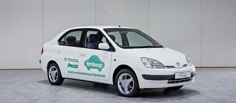 Hybrid Community trifft sich in der Toyota Collection